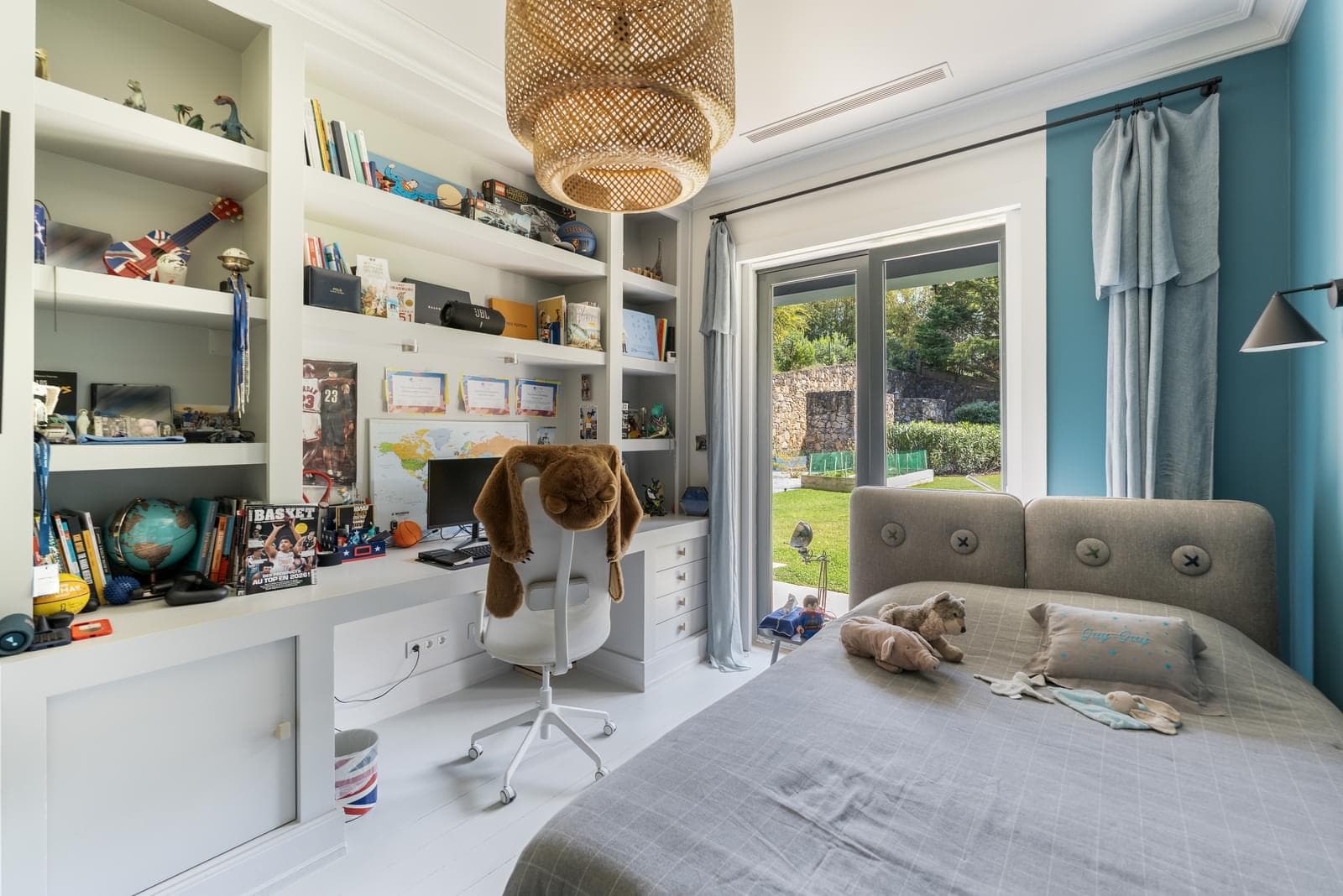 5 Bedroom House with swimming pool, Cascais - Image 25