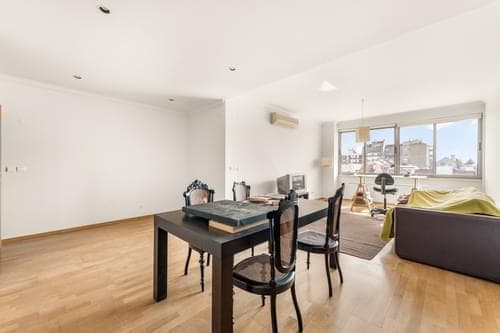PF40141 - Appartement 3 pièces avec parking, Entrecampos, Lisboa - Image 2
