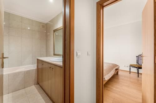 PF40141 - Appartement 3 pièces avec parking, Entrecampos, Lisboa - Image 9