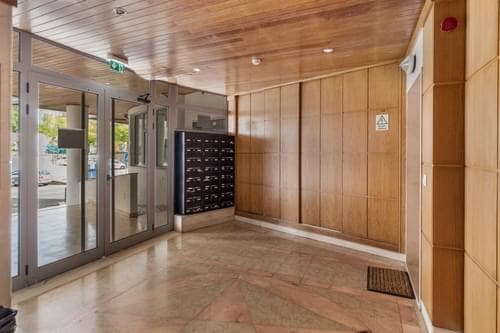 PF40141 - Appartement 3 pièces avec parking, Entrecampos, Lisboa - Image 15