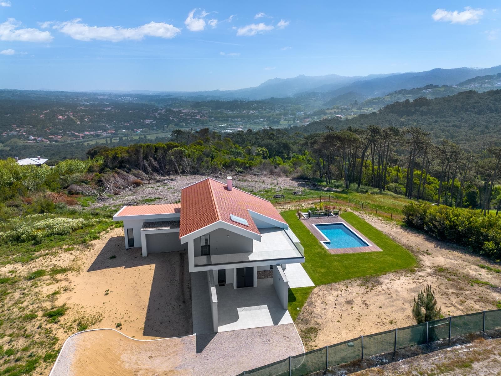 Moradia Isolada T4 com piscina, Almoçageme, Sintra - Imagem 2