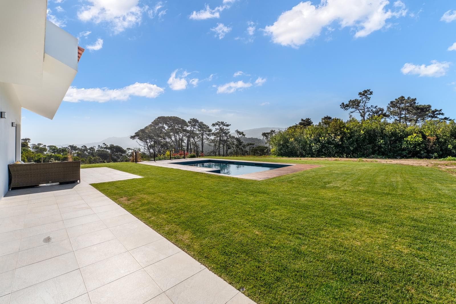 Moradia Isolada T4 com piscina, Almoçageme, Sintra - Imagem 26