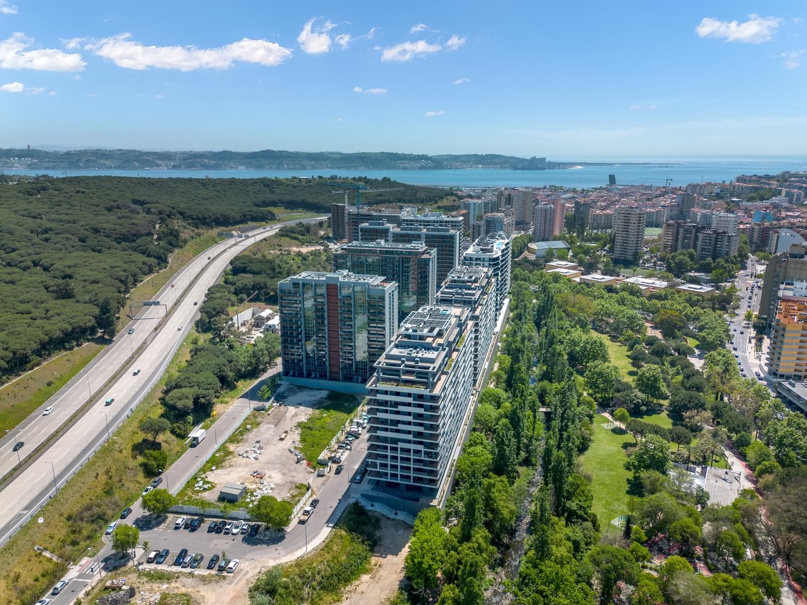 Apartamento T4 com piscina, Miraflores, Oeiras - Imagem 41