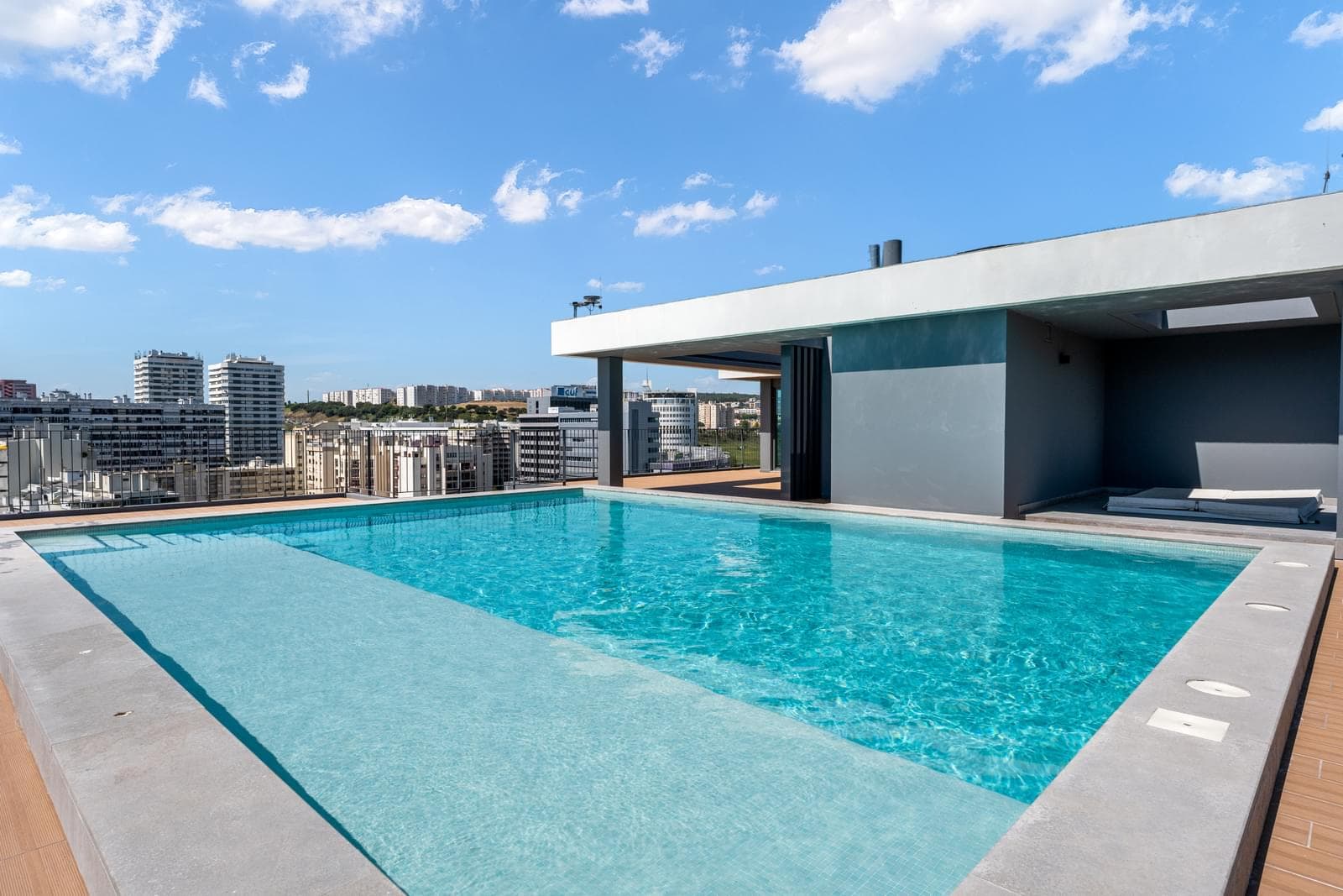 Apartamento T4 com piscina, Miraflores, Oeiras - Imagem 3