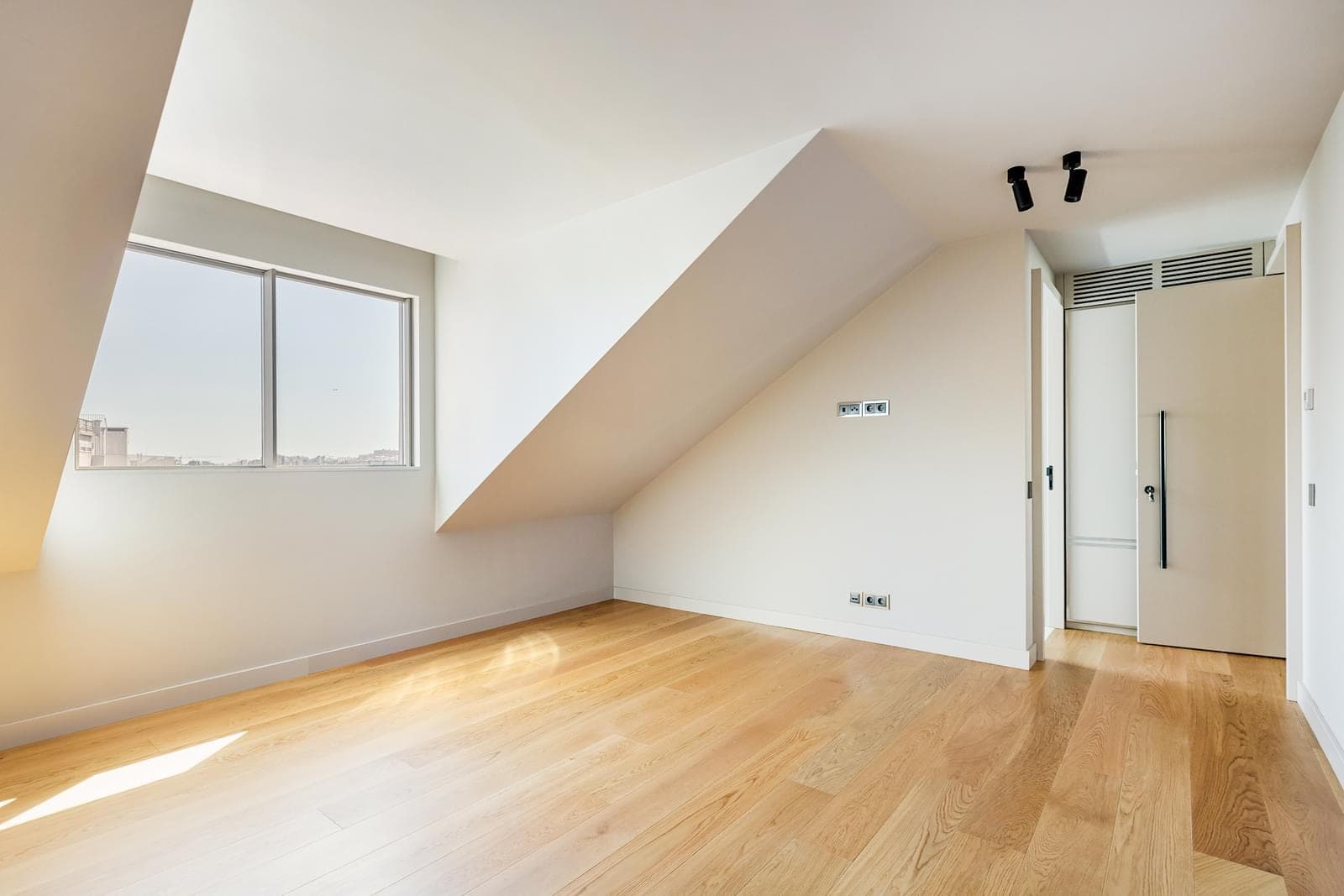 Apartamento T3 com estacionamento, Saldanha, Lisboa - Imagem 59