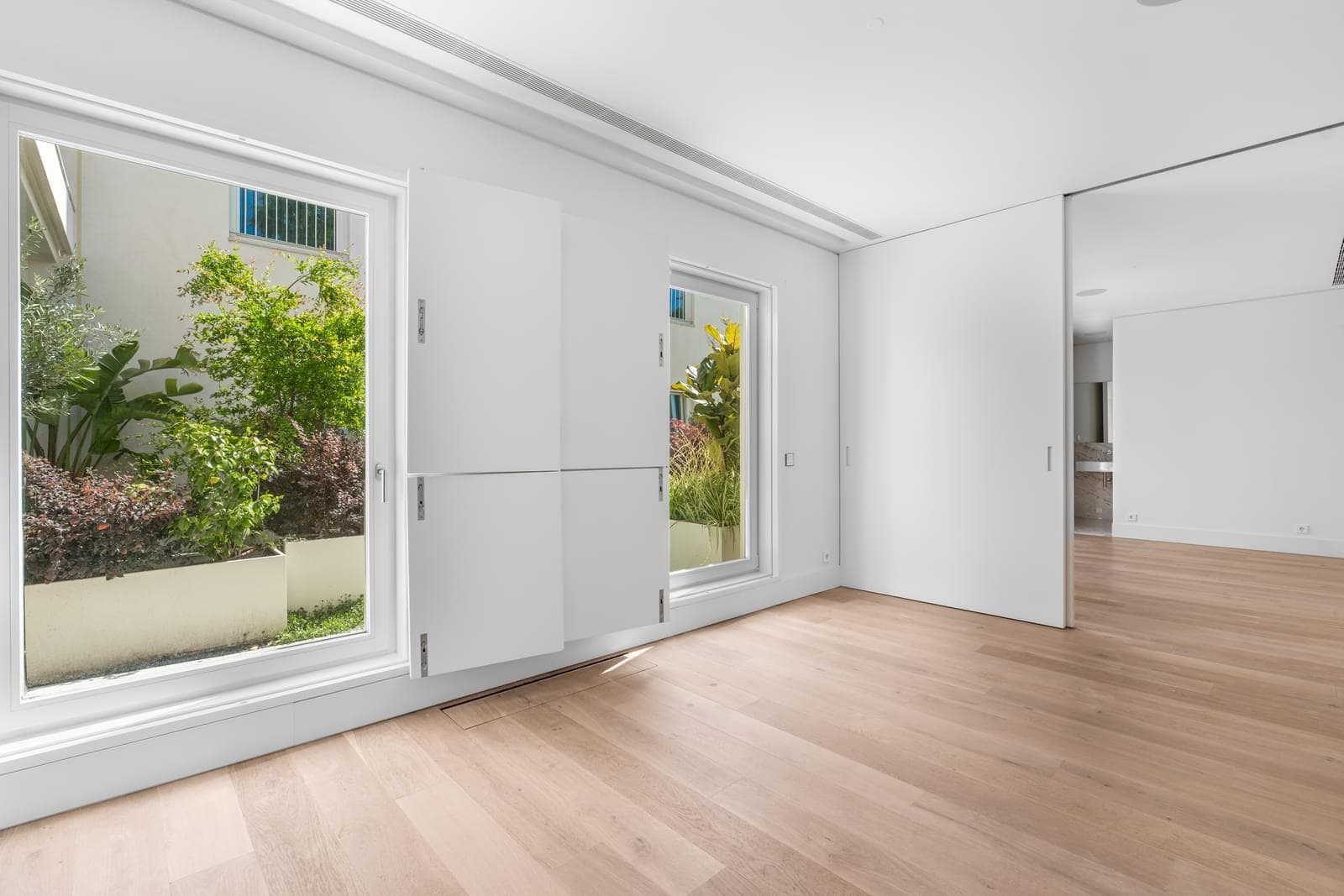 Apartamento T1 com jardim, Santos, Lisboa - Imagem 1