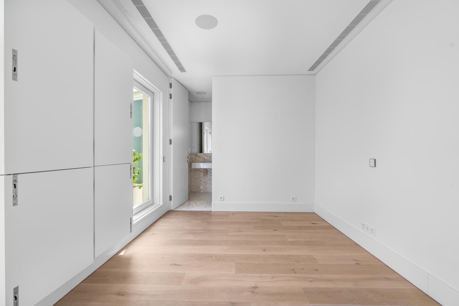 Apartamento T1 com jardim, Santos, Lisboa - Imagem 8
