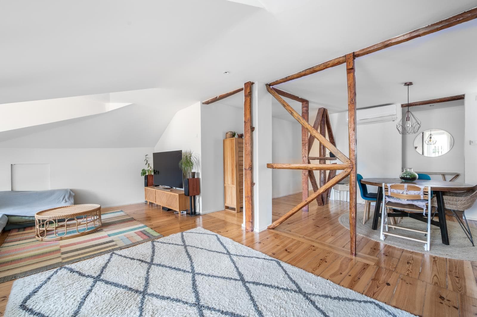Apartamento T2 + 1 com vista, São Bento, Lisboa - Imagem 1