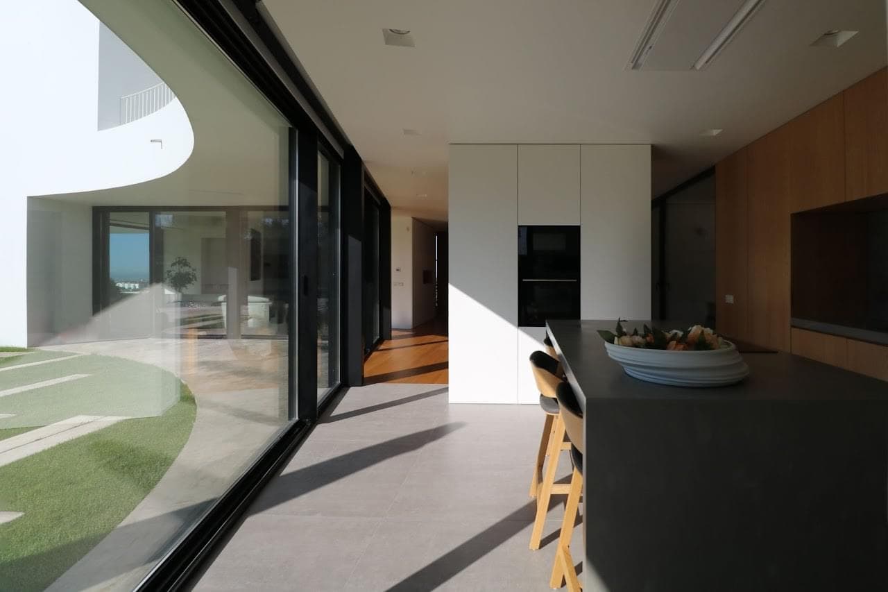 Moradia T5 com piscina, Oeiras - Imagem 12