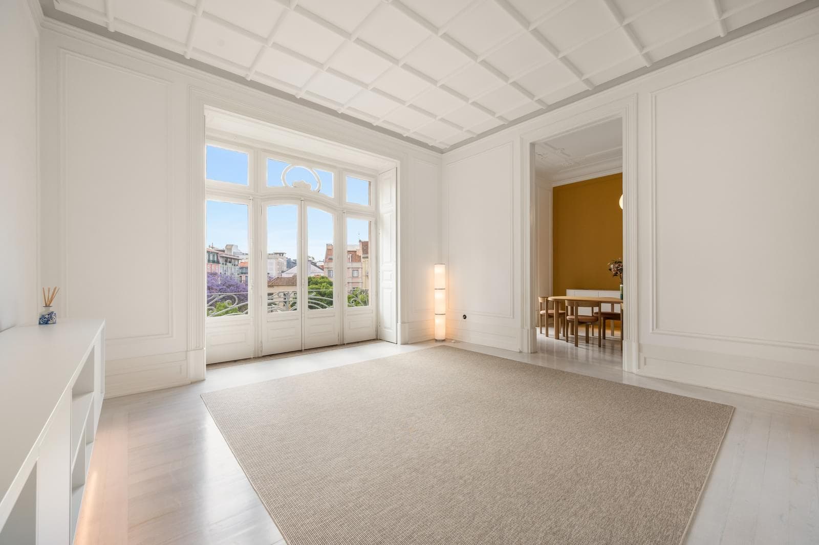 4 Bedroom Apartment with parking, Marquês de Pombal, Lisboa - Image 10