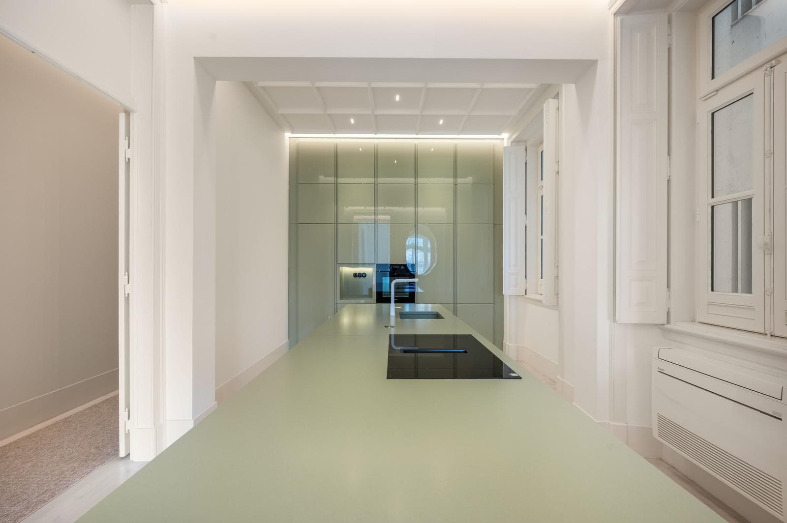 4 Bedroom Apartment with parking, Marquês de Pombal, Lisboa - Image 15