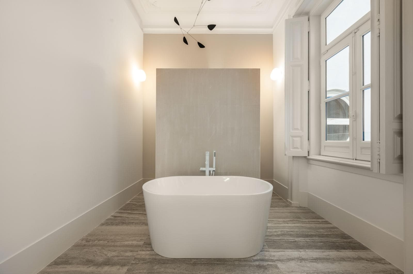 4 Bedroom Apartment with parking, Marquês de Pombal, Lisboa - Image 28