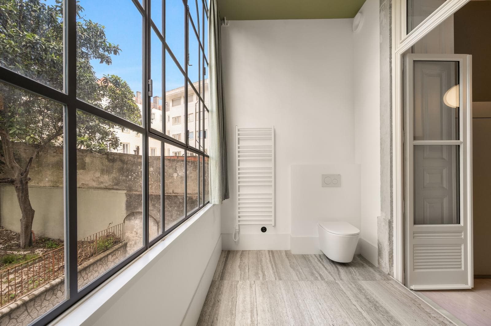 4 Bedroom Apartment with parking, Marquês de Pombal, Lisboa - Image 36