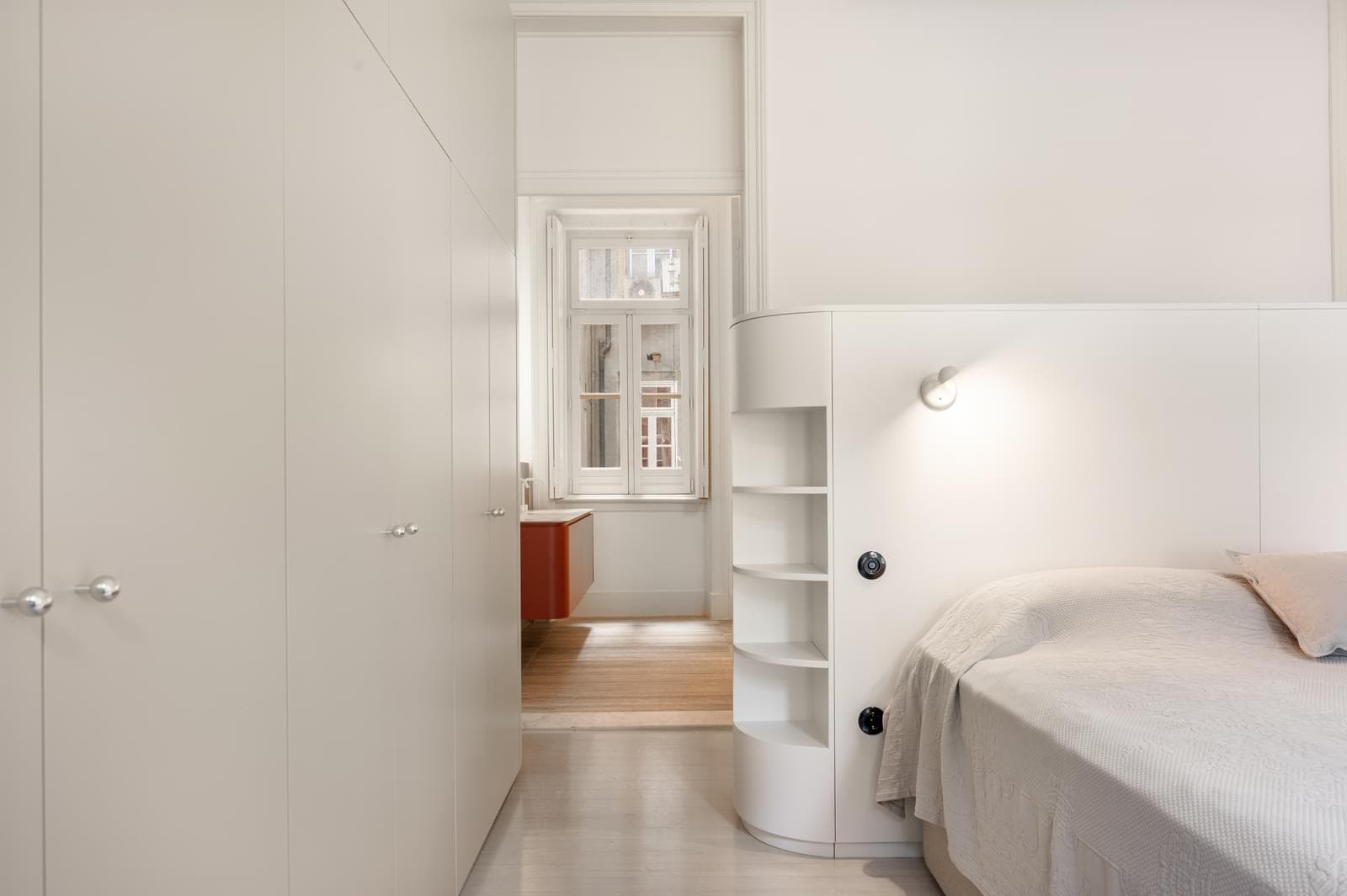 4 Bedroom Apartment with parking, Marquês de Pombal, Lisboa - Image 41