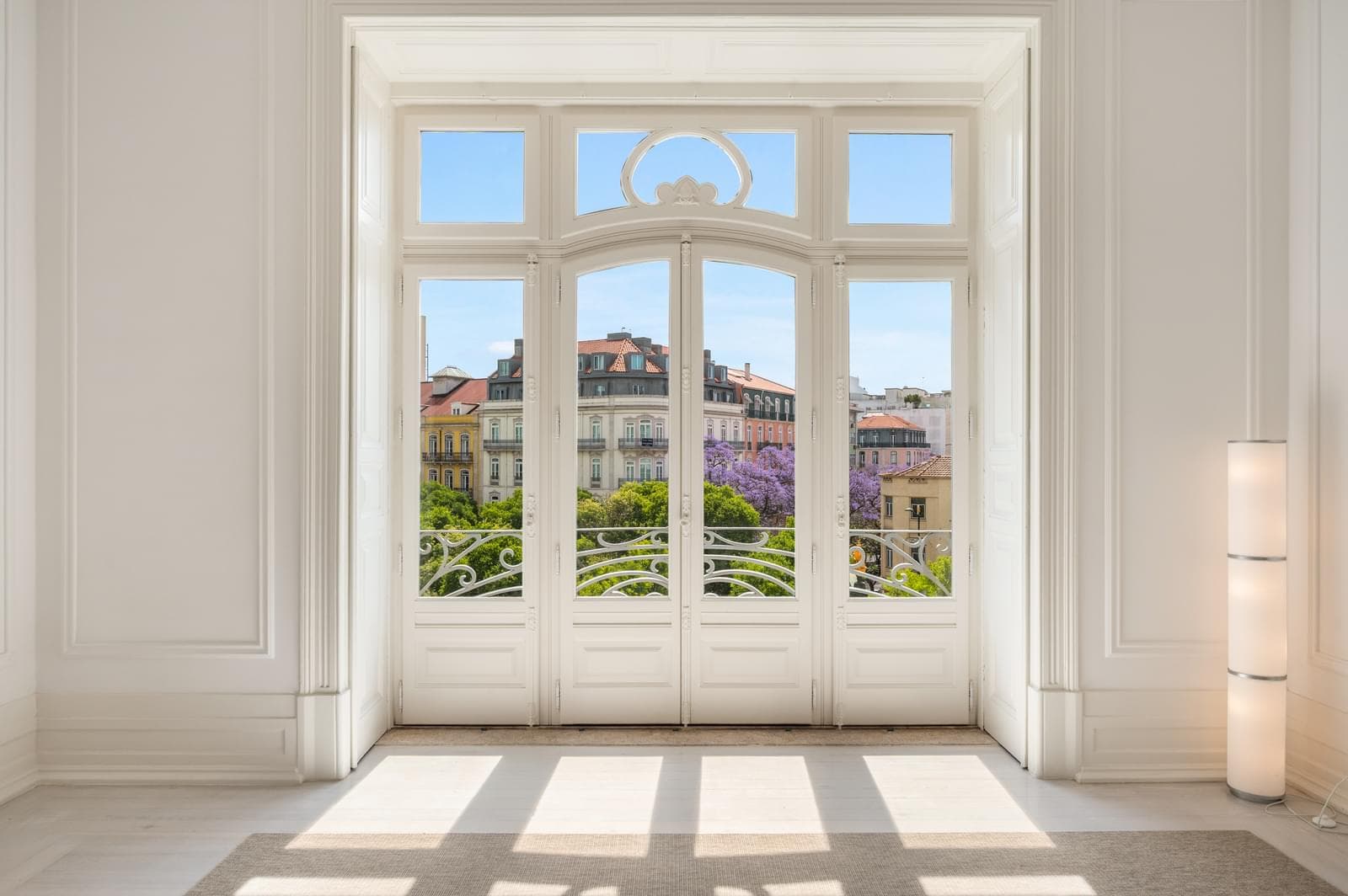 4 Bedroom Apartment with parking, Marquês de Pombal, Lisboa - Image 6