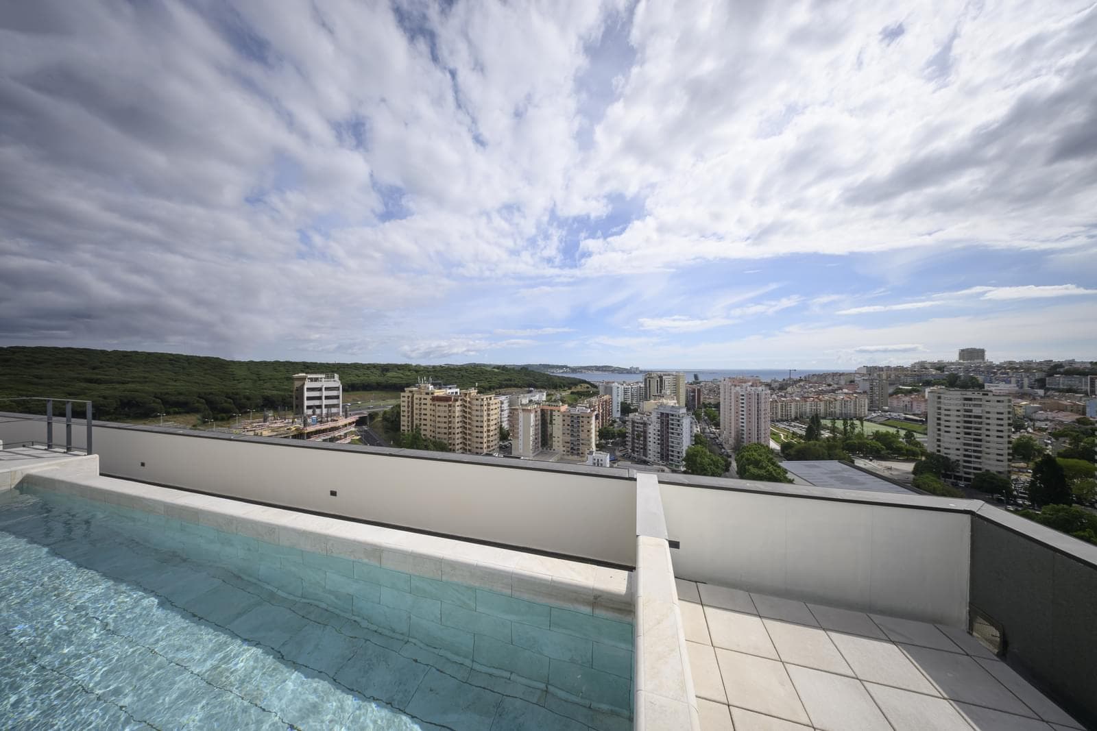Apartamento T2 com estacionamento, Miraflores, Oeiras - Imagem 21