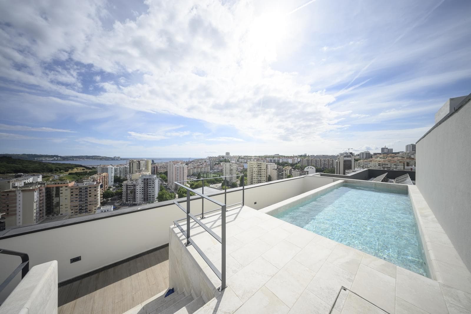 Apartamento T2 com estacionamento, Miraflores, Oeiras - Imagem 24