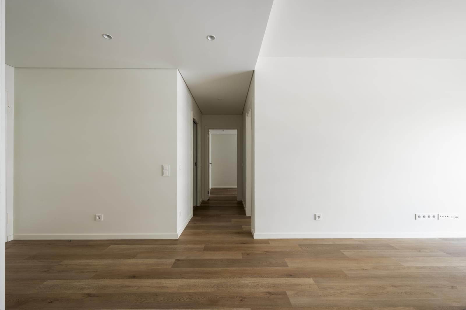 Apartamento T2 com estacionamento, Miraflores, Oeiras - Imagem 10