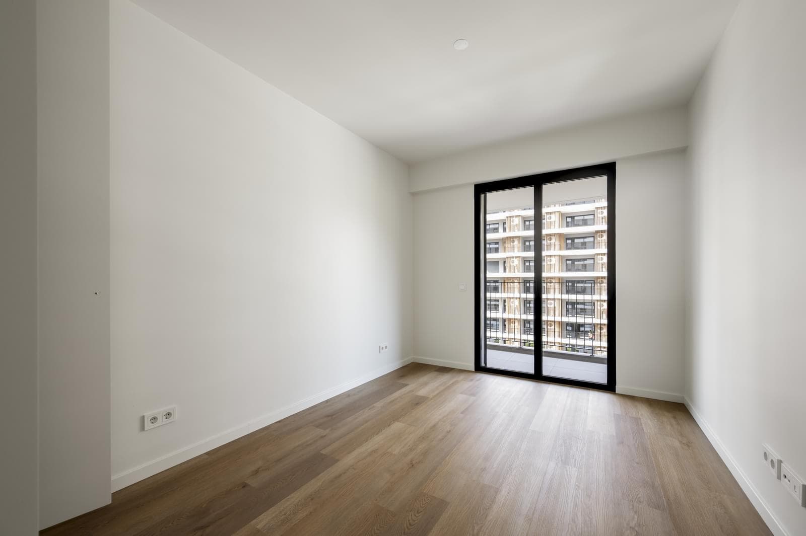 Apartamento T2 com estacionamento, Miraflores, Oeiras - Imagem 11