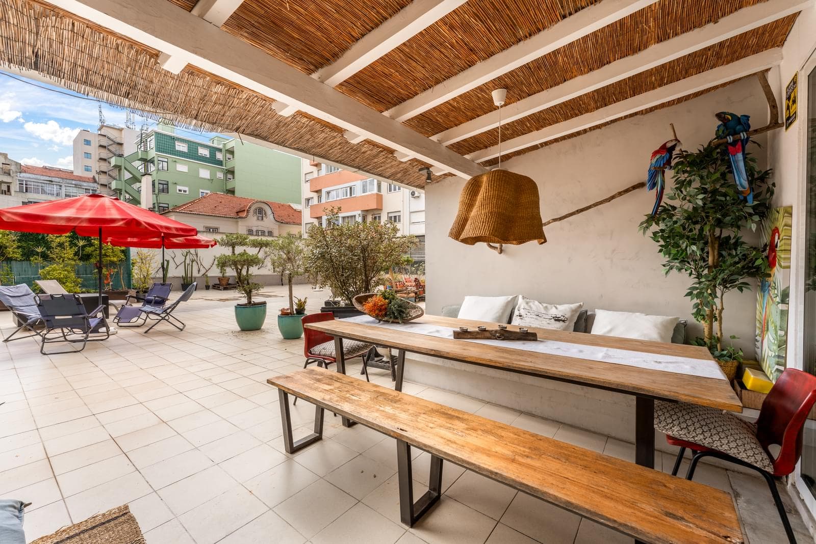 Apartamento T4 com estacionamento, Avenidas Novas, Lisboa - Imagem 1