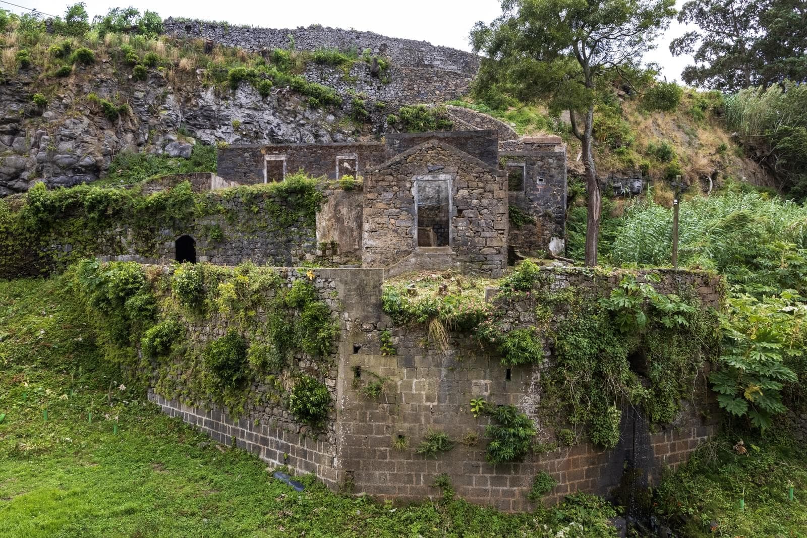 Mãe de Água - Ilha de São Miguel - Imagem 13