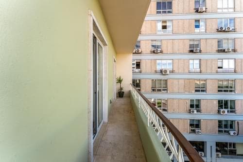 PF40346 - Apartamento T2 com vista, Amoreiras, Lisboa - Imagem 18