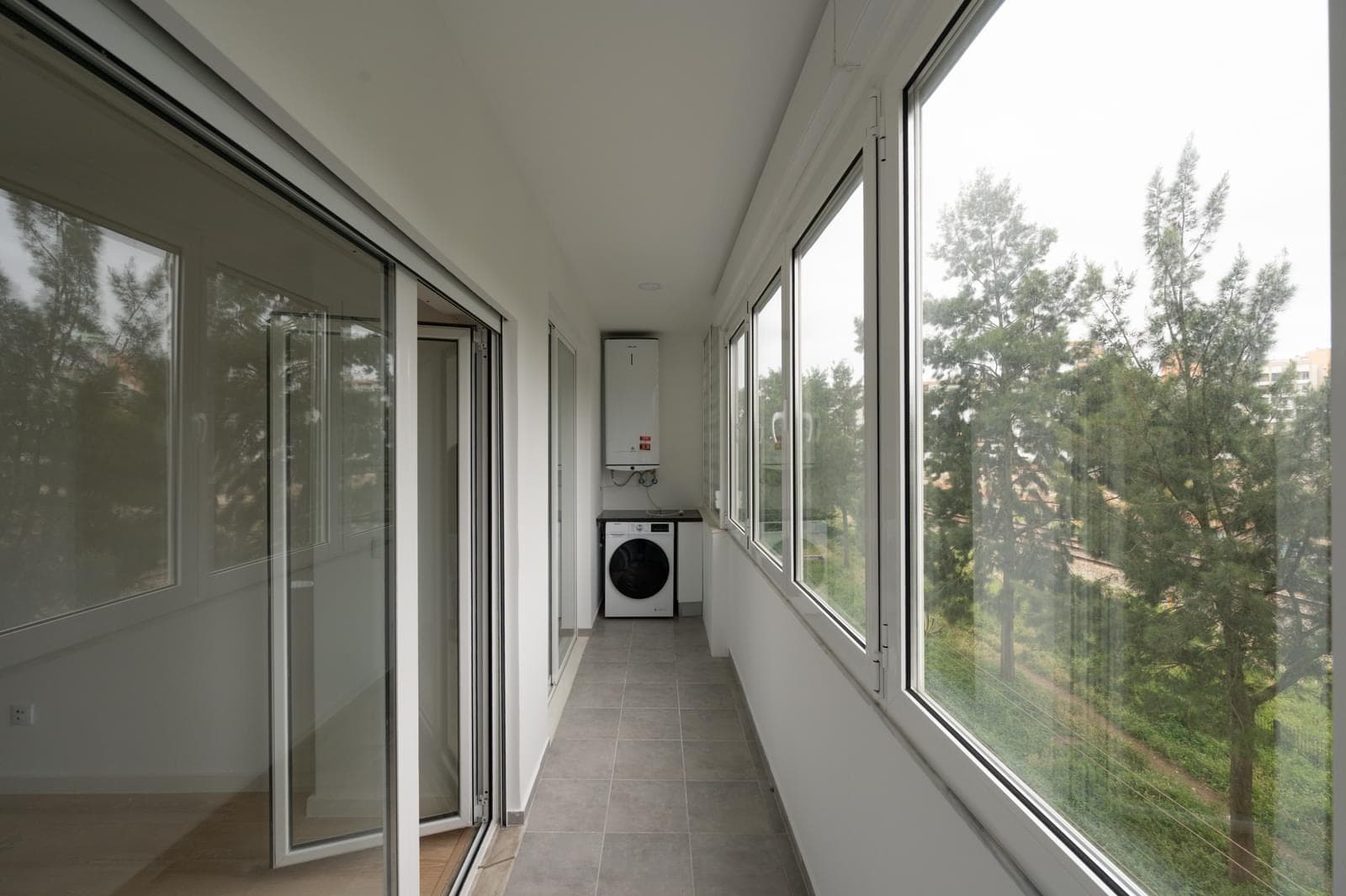 Apartamento T4 com varanda, Paço de Arcos, Oeiras - Imagem 11