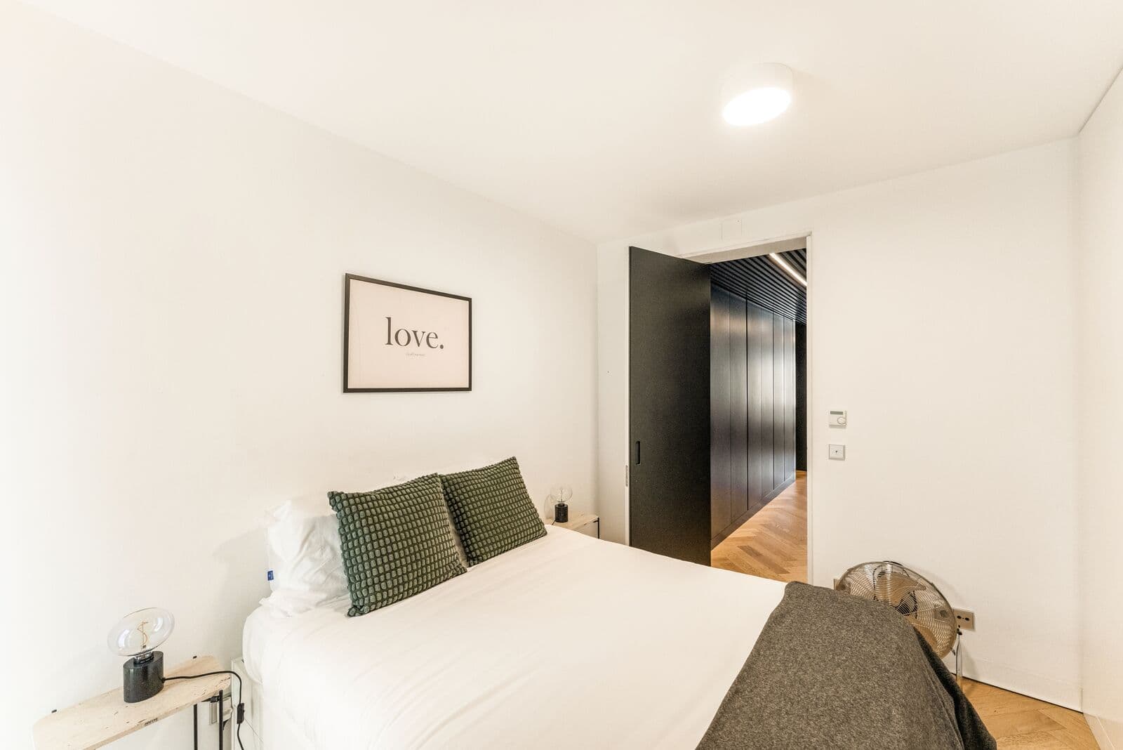 4 Bedroom House with swimming pool, 24 de Julho, Lisboa - Image 24