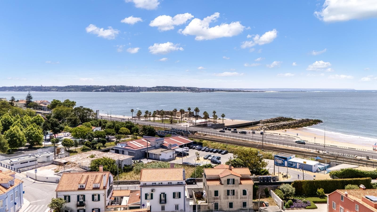 Moradia Isolada T3 + 1 com jardim, Oeiras - Imagem 17