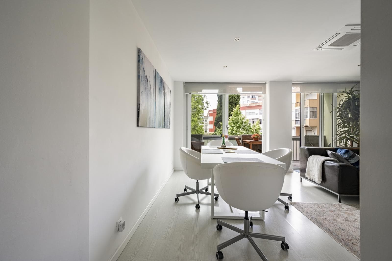 2 Bedroom Apartment with a view, Oeiras Centro, Oeiras - Image 3