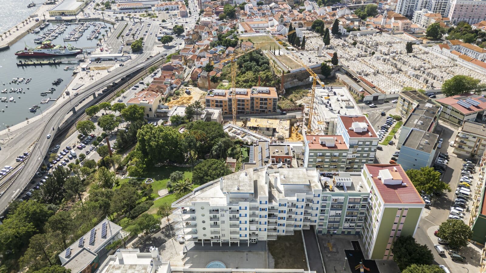 Triplex T4 com vista, Setubal - Imagem 44