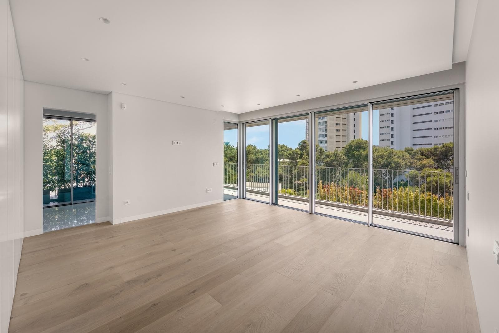 Moradia T4 com piscina, Cascais - Imagem 23