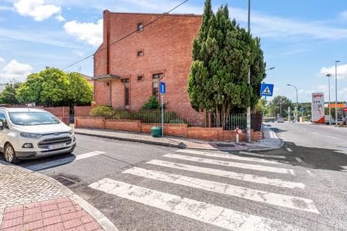 PF40622 - Moradia Geminada T5 com jardim, Nova Queijas, Oeiras - Imagem 5