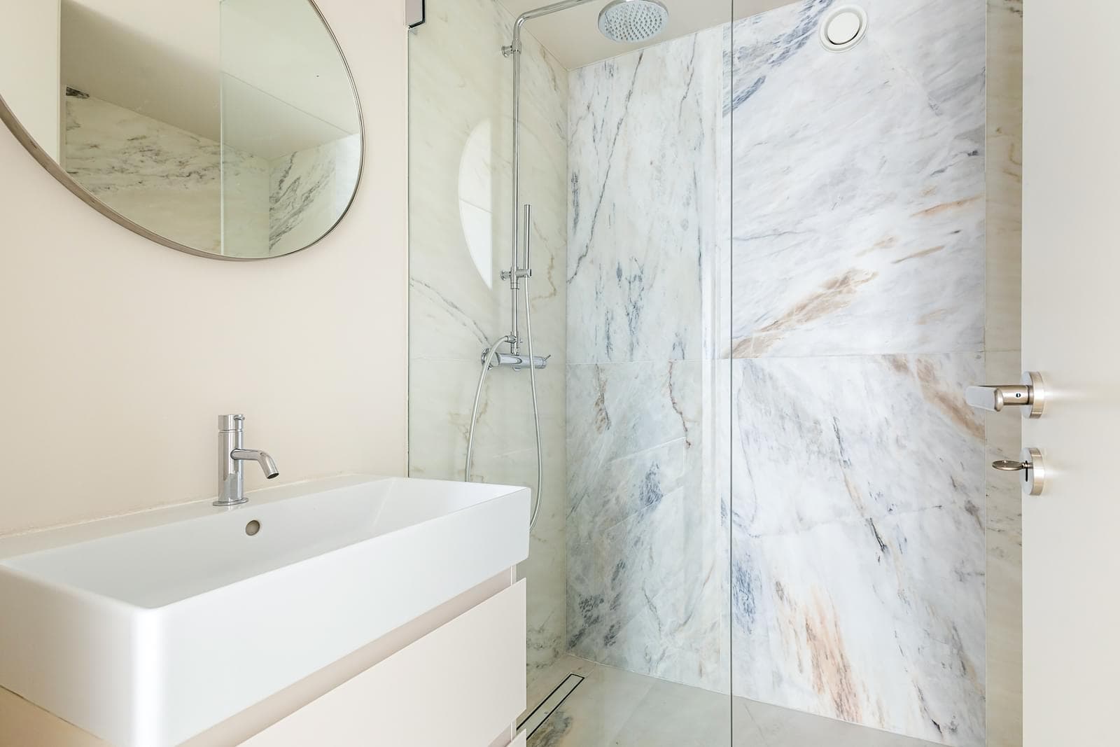 Apartamento T3 com vista, Duque de Loulé, Lisboa - Imagem 24