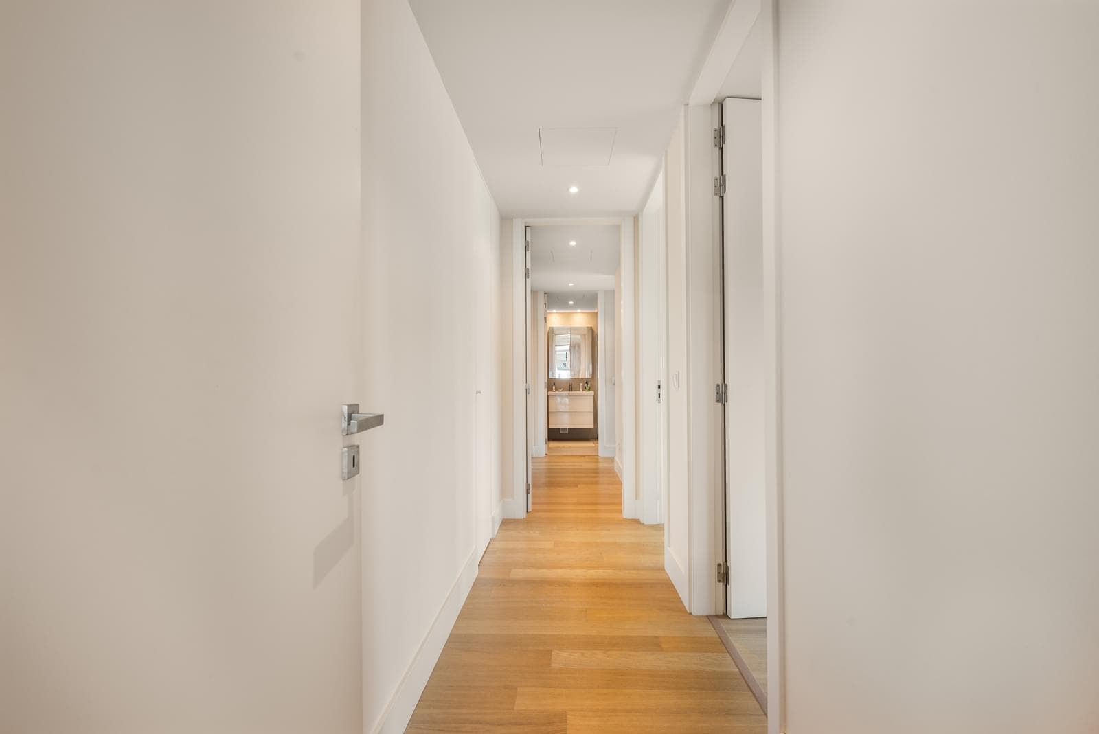 Penthouse T3 com piscina, Alcochete - Imagem 20