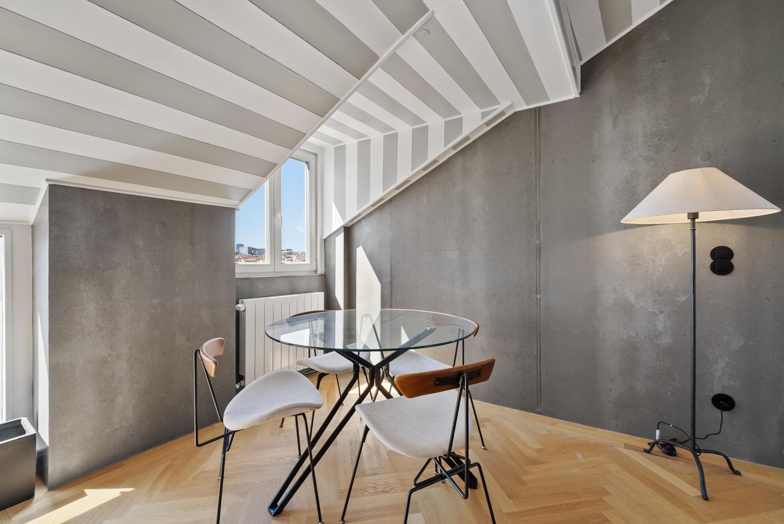 Apartamento T2 com terraço, Lisboa - Imagem 1