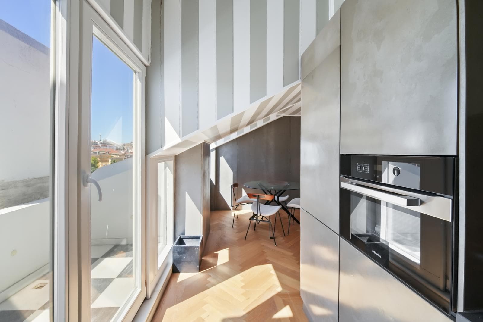 Apartamento T2 com terraço, Lisboa - Imagem 14