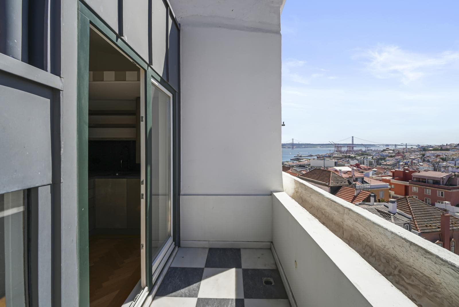 Apartamento T2 com terraço, Lisboa - Imagem 23