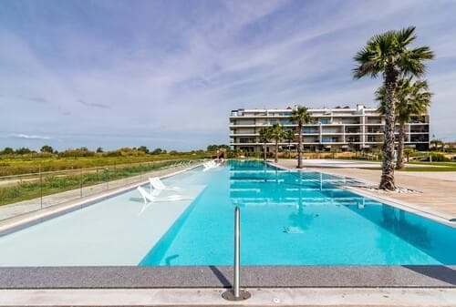 PF40768 - Duplex T4 com piscina, Alcochete - Imagem 52