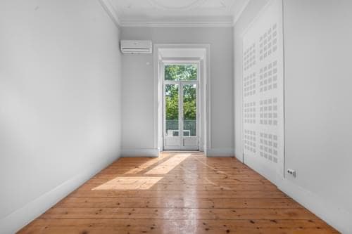 PF40777 - Bureau, Avenida da Liberdade, Lisboa - Image 11