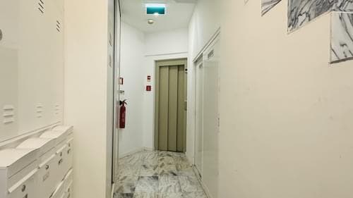 PF40843 - Appartement 2 pièces avec vue, Arroios, Lisboa - Image 22
