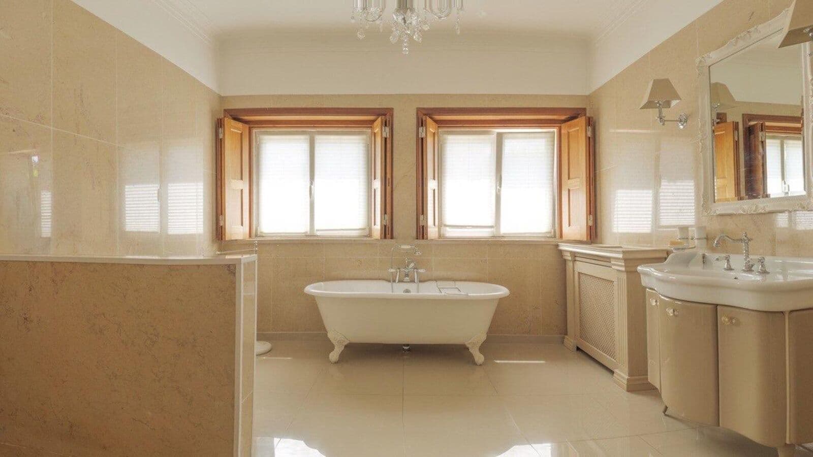 Maison normal 6 + 5 pièces avec piscine, Aroeira, Almada - Image 44