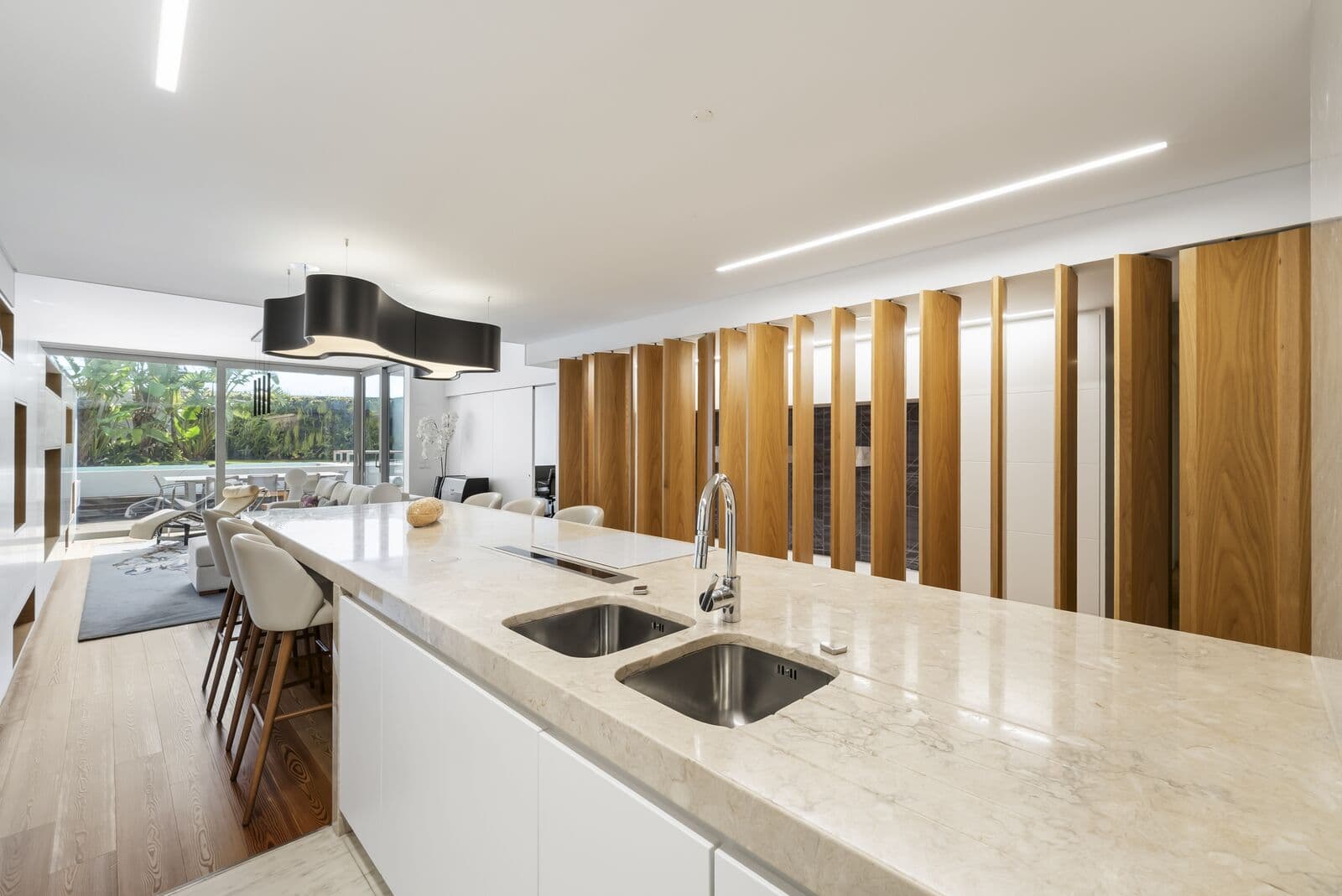 Apartamento T3 com piscina, Campo Mártires da Pátria, Lisboa - Imagem 9