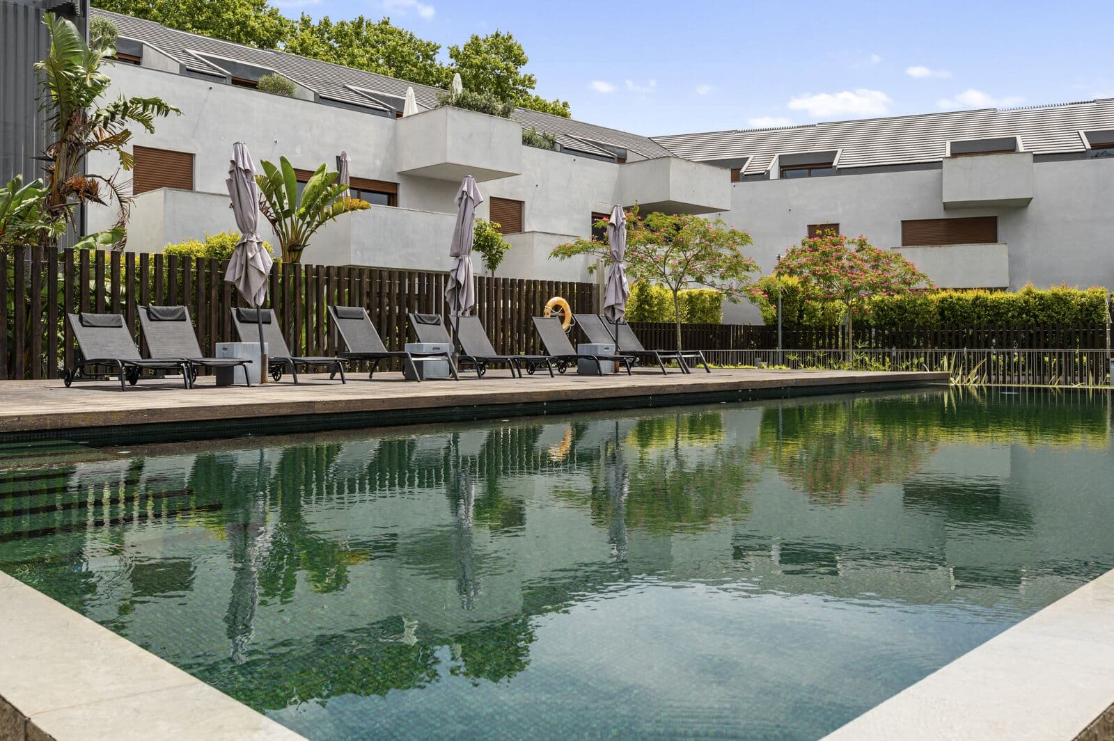 4 Bedroom Apartment with parking, Restelo, Lisboa - Image 33