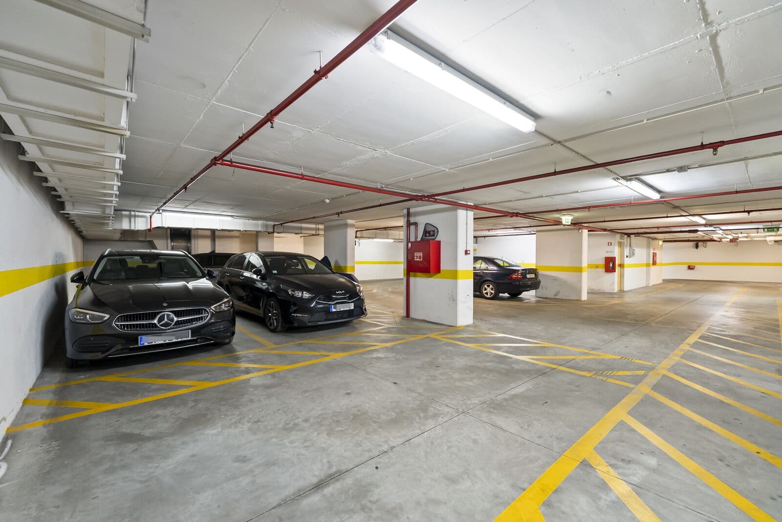 Apartamento T3 com estacionamento, Alto dos Moinhos, Lisboa - Imagem 28