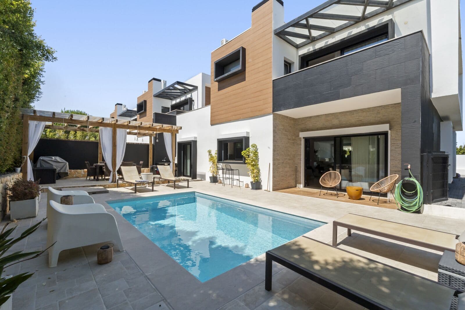 Moradia T4 com piscina, Birre, Cascais - Imagem 1