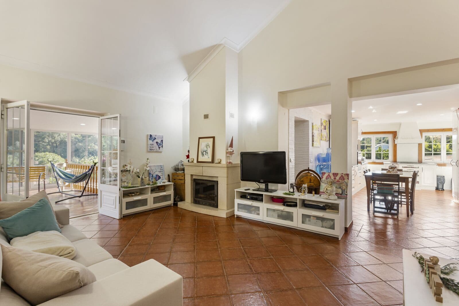 Moradia Isolada T5 com jardim, Mafra - Imagem 8
