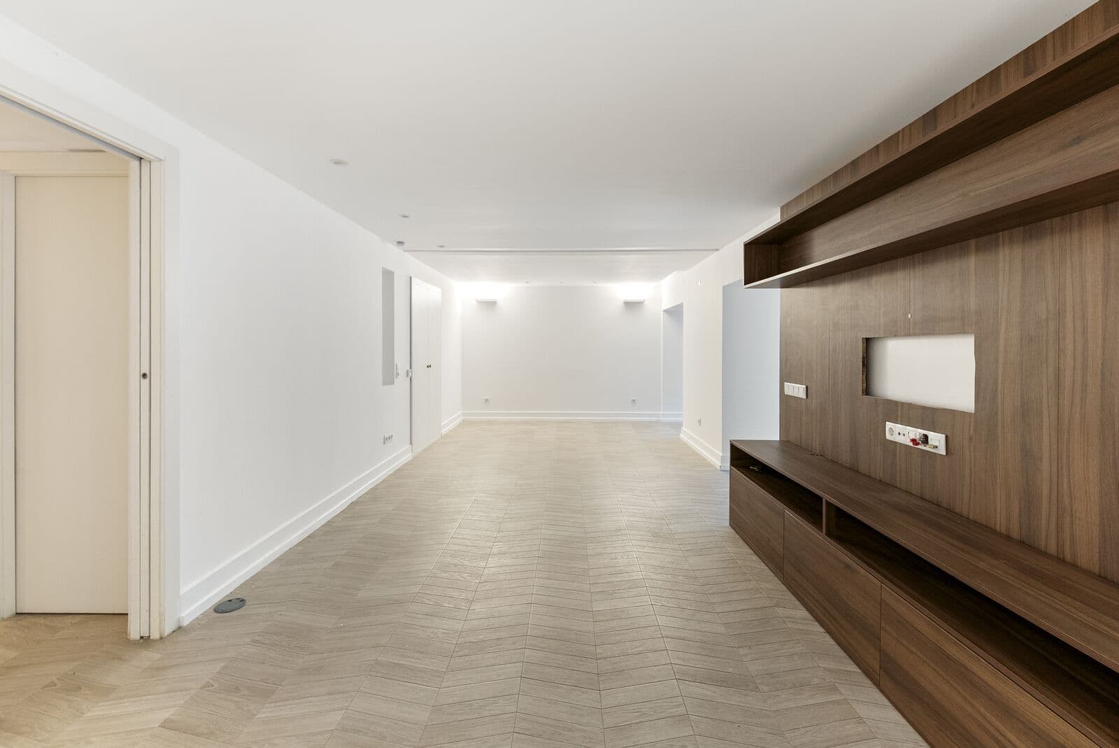 Duplex T3 + 1 com piscina, Estrela, Lisboa - Imagem 30