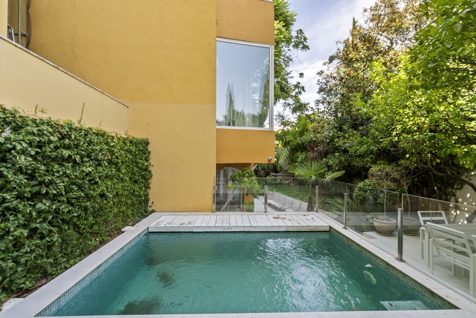 Duplex T3 + 1 com piscina, Estrela, Lisboa - Imagem 3