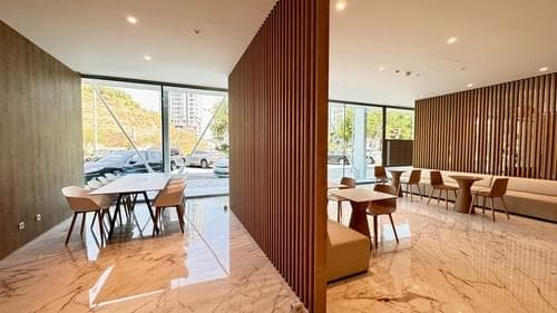 PF41010 - Appartement 3 pièces avec vue, Areeiro, Lisboa - Image 42